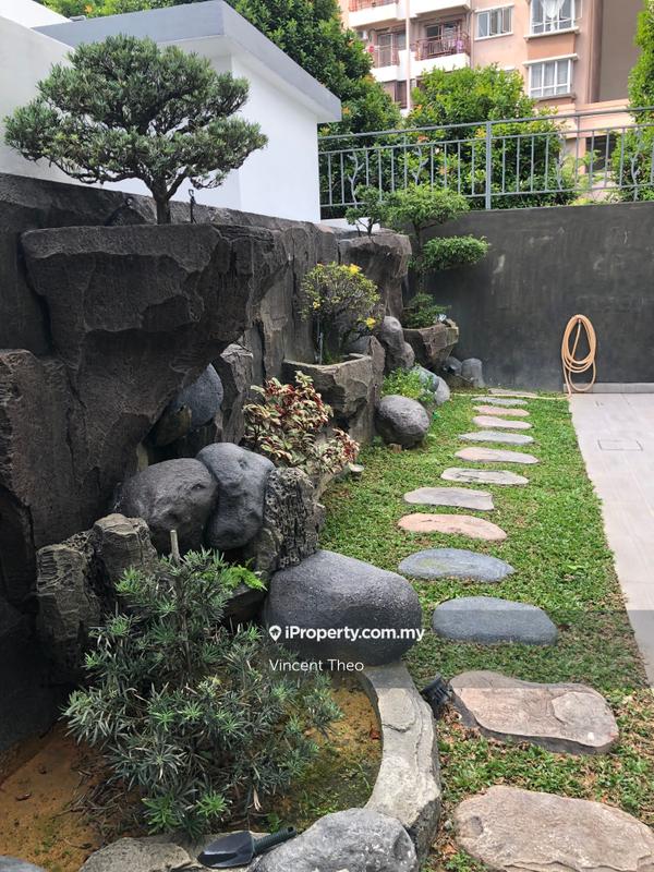 Rumah Berkembar untuk Dijual di Taman Ampang Hilir, Ampang oleh Vincent Theo - iProperty.com.my