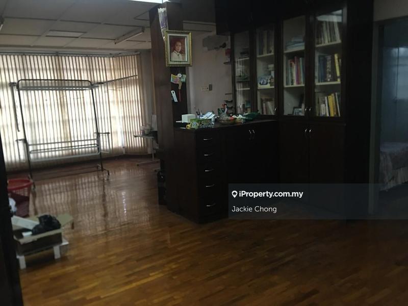 Semi-Detached House for Sale in Taman Overseas Union (Taman Oug), Jalan Klang Lama (Old Klang Road) by Jackie Chong - iProperty.com.my