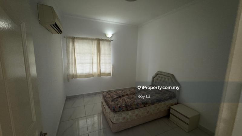 Townhouse for Rent in Country Heights, Kajang by Roy Lai - iProperty.com.my