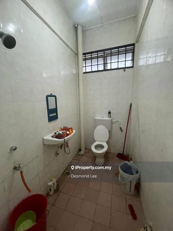 Rumah Berkembar untuk Dijual di Taman Kasih, Ulu Tiram oleh Desmond Lee - iProperty.com.my