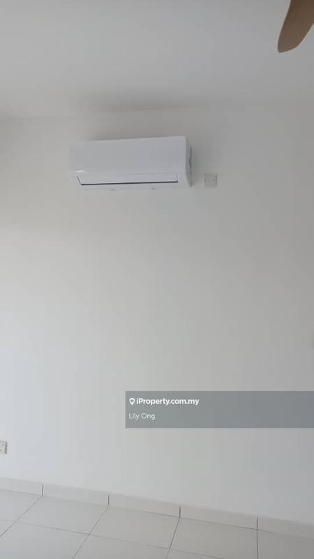 For Rent - Axis Crown