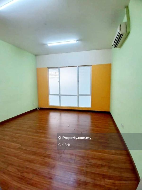 Pejabat untuk Disewa di Kota Damansara, Selangor oleh C K Sek - iProperty.com.my