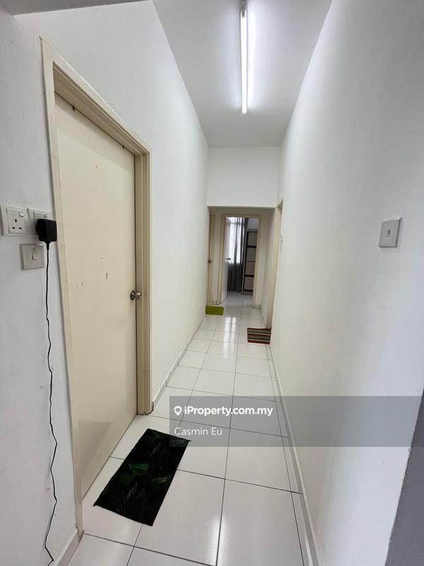 Service Residence for Sale in Jentayu Residensi @ Tampoi by Casmin Eu - iProperty.com.my