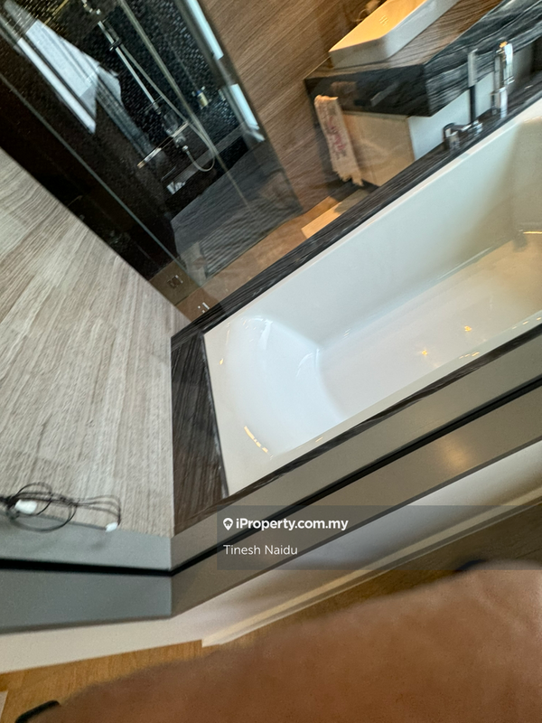 Kediaman Servis untuk Dijual di The Sentral Residences oleh Tinesh Naidu - iProperty.com.my