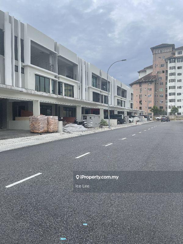 Rumah Berangkai 3 Tingkat untuk Dijual di Idaman grand residence, Klang oleh Ice Lee - iProperty.com.my