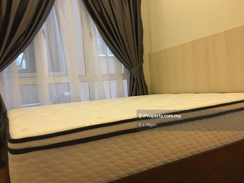 Service Residence for Sale in Waldorf Tower by C L Ngan - iProperty.com.my