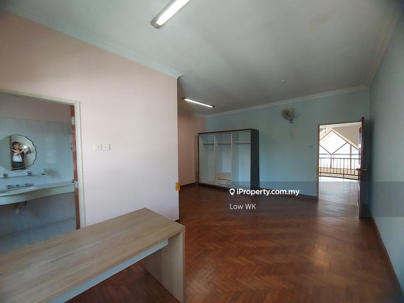 Bungalow House for Sale in Bandar Baru Sri Petaling, Sri Petaling by Low WK - iProperty.com.my