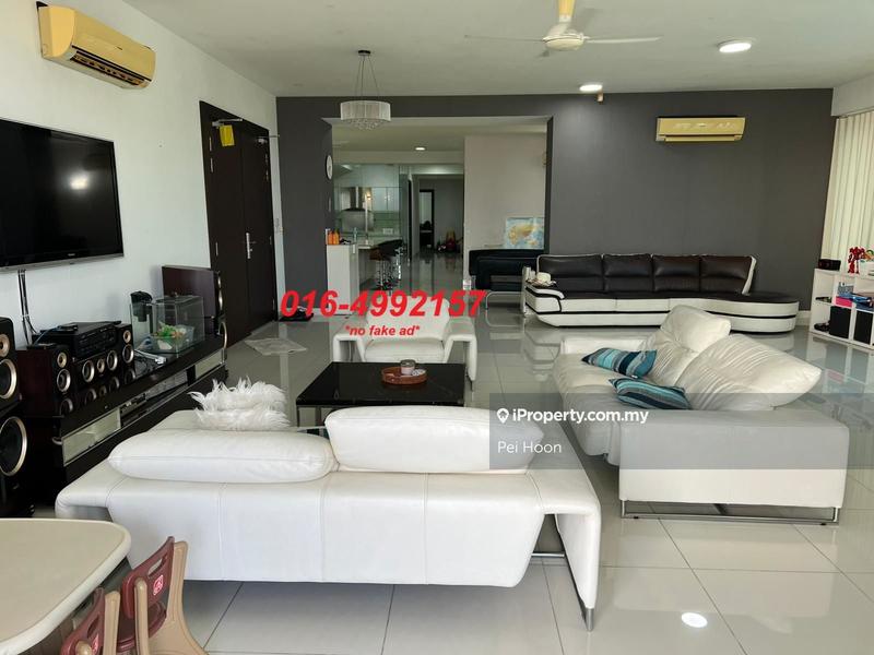 For Sale - Gurney Paragon