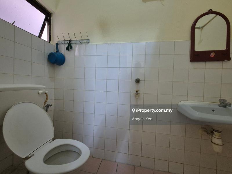 Pangsapuri untuk Dijual di Beverly Hills 1 oleh Angela Yen - iProperty.com.my