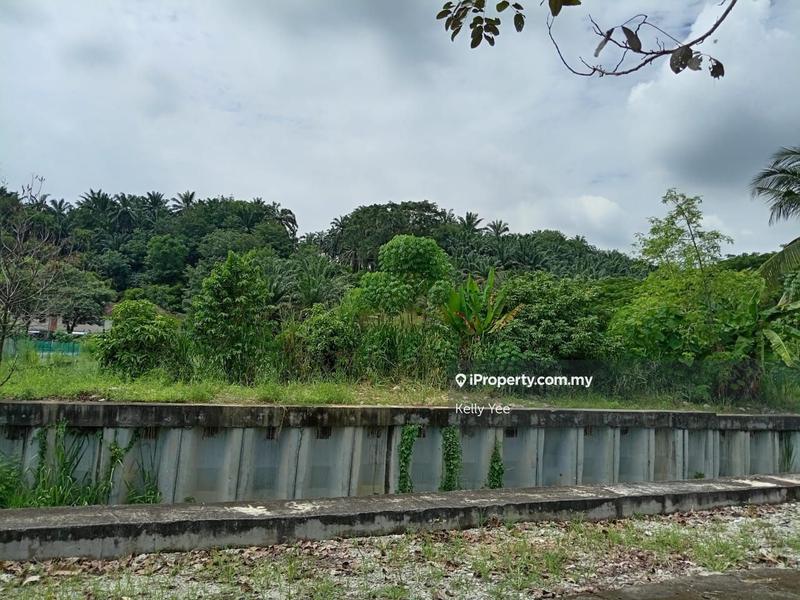 Tanah Pertanian untuk Dijual di Palm Oil Plantation @ Sg. Duri, Sungai Jawi - Sale, Sungai Jawi oleh Kelly Yee - iProperty.com.my