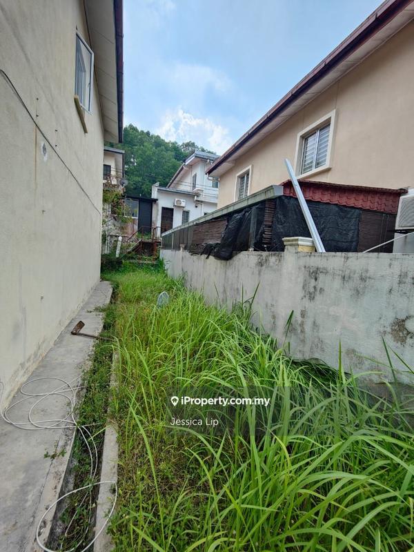 Rumah Berangkai 2.5 Tingkat untuk Dijual di Taman Puncak Jalil, Seri Kembangan oleh Jessica Lip - iProperty.com.my
