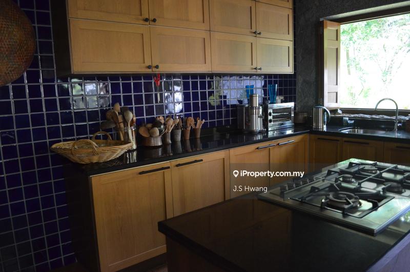 Bungalow House untuk Dijual di Country Heights Damansara, Kuala Lumpur oleh J.S Hwang - iProperty.com.my