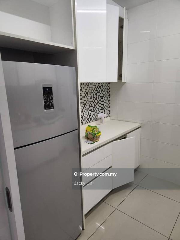 Service Residence for Sale in Utropolis Suites 1 by Jacky Lin - iProperty.com.my