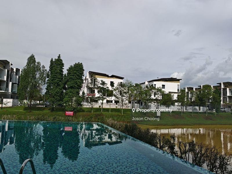 Rumah Teres 3-Tingkat untuk Dijual di Taman Anggun 3, Rawang oleh Joson Choong - iProperty.com.my