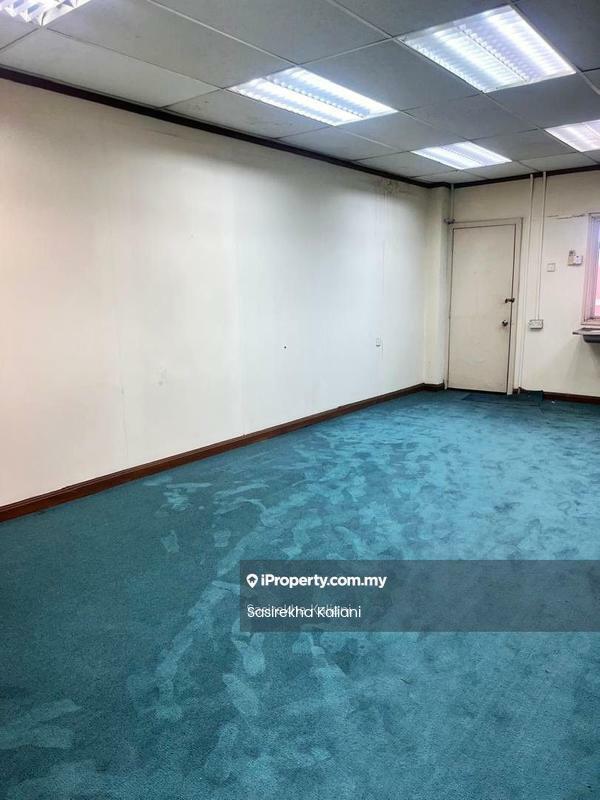Shop / Office for Rent in Seksyen 52, Petaling Jaya by Sasirekha Kaliani - Interior - iProperty.com.my