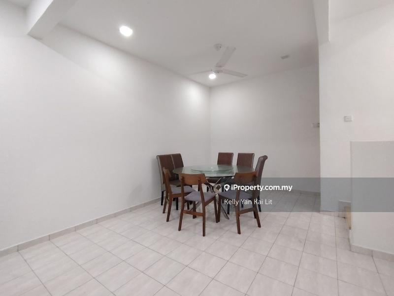 Rumah Teres 2-Tingkat untuk Dijual di Bandar Bukit Tinggi, Klang oleh Kelly Yan Kai Lit - iProperty.com.my