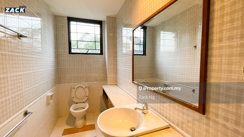 Bungalow House for Sale in Lakeview Resort Saujana, Saujana by Zack Ng - iProperty.com.my
