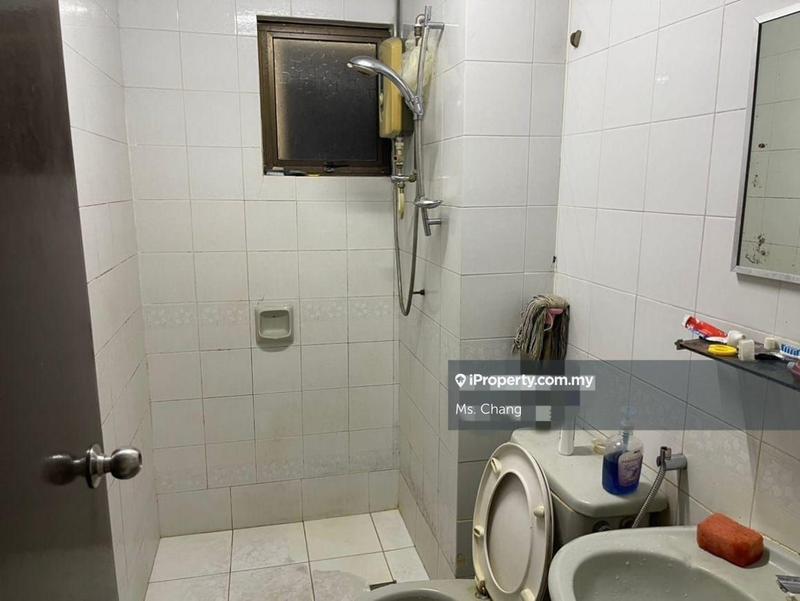 For Sale - Desa Villa Condominium