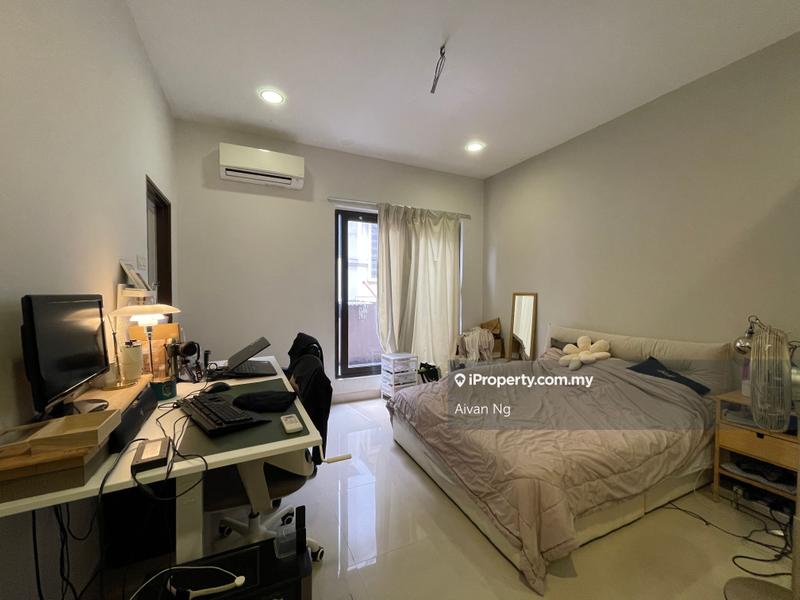 Rumah Berkembar untuk Dijual di Bukit Sungai Long, Bandar Sungai Long oleh Aivan Ng - iProperty.com.my
