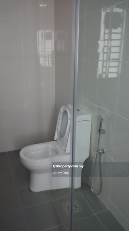Rumah Teres 3-Tingkat untuk Dijual di Sunway Cassia, Batu Maung oleh Jenny Ong - iProperty.com.my