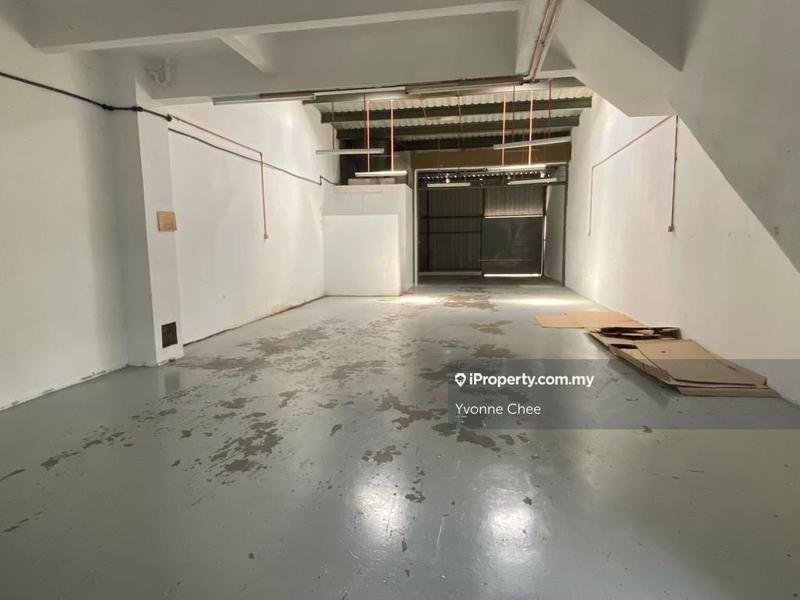 For Rent - Permatang Tinggi