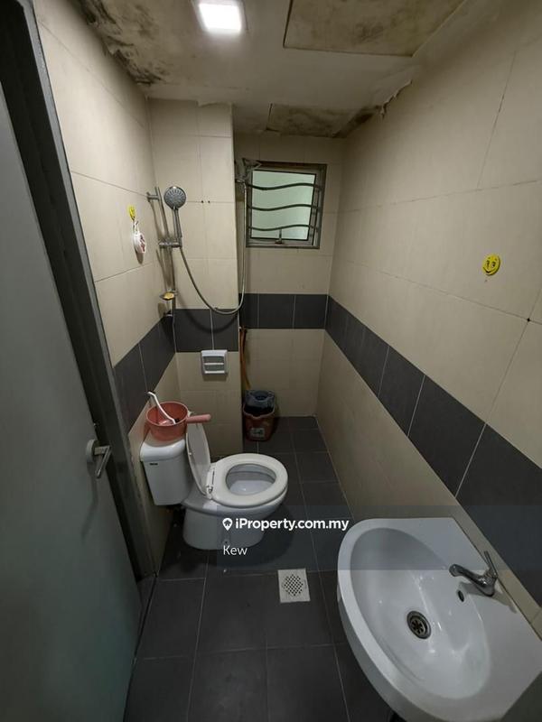 Condominium for Sale in Seri Puteri by Kew - iProperty.com.my