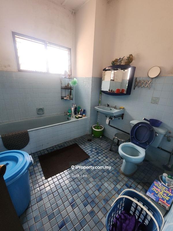 Rumah Berkembar untuk Dijual di Burhanuddin helmi, Taman Tun Dr Ismail oleh Jack Lee - iProperty.com.my