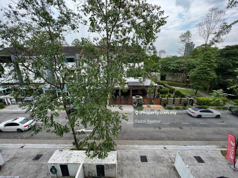 3-storey Terraced House for Sale in Blu Constellation, Seri Kembangan by Fadzli Realtor - iProperty.com.my