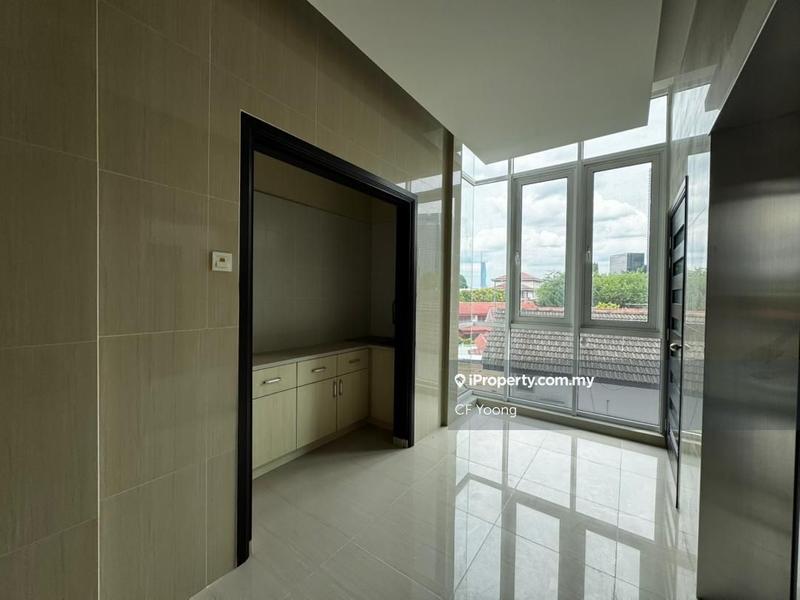 Bungalow House for Sale in Damansara Heights, Damansara Heights by CF Yoong - iProperty.com.my