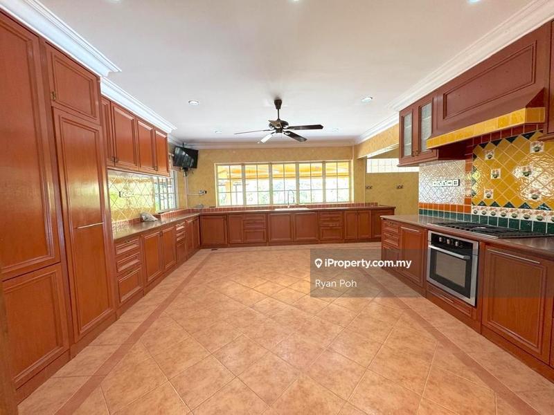 Bungalow House untuk Dijual di Bukit Gasing, Petaling Jaya oleh Ryan Poh - iProperty.com.my