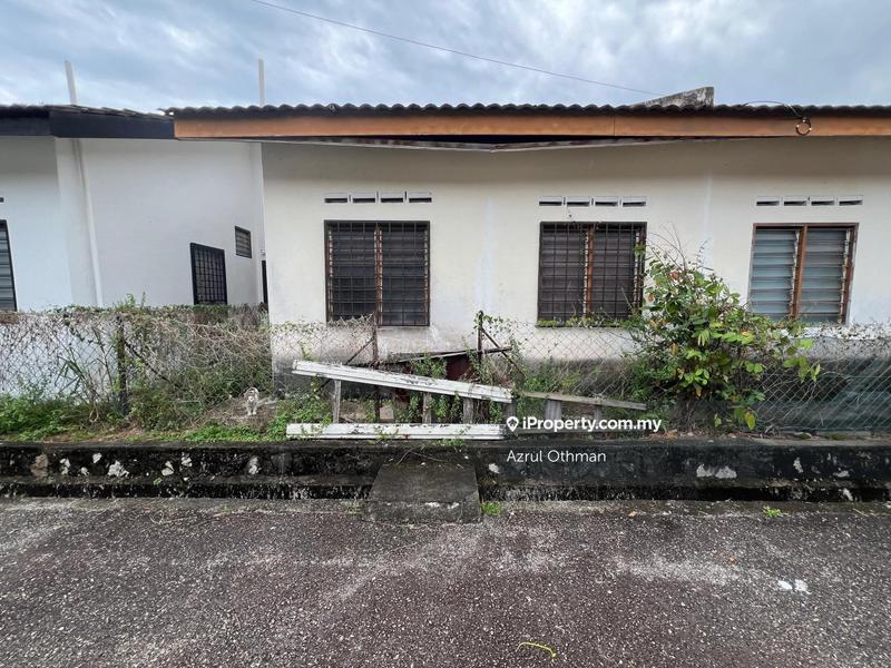 1-storey Terraced House for Sale in Taman Intan Perdana, Port Dickson by Azrul Othman - iProperty.com.my