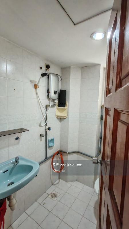 For Sale - Pangsapuri Subang Jaya