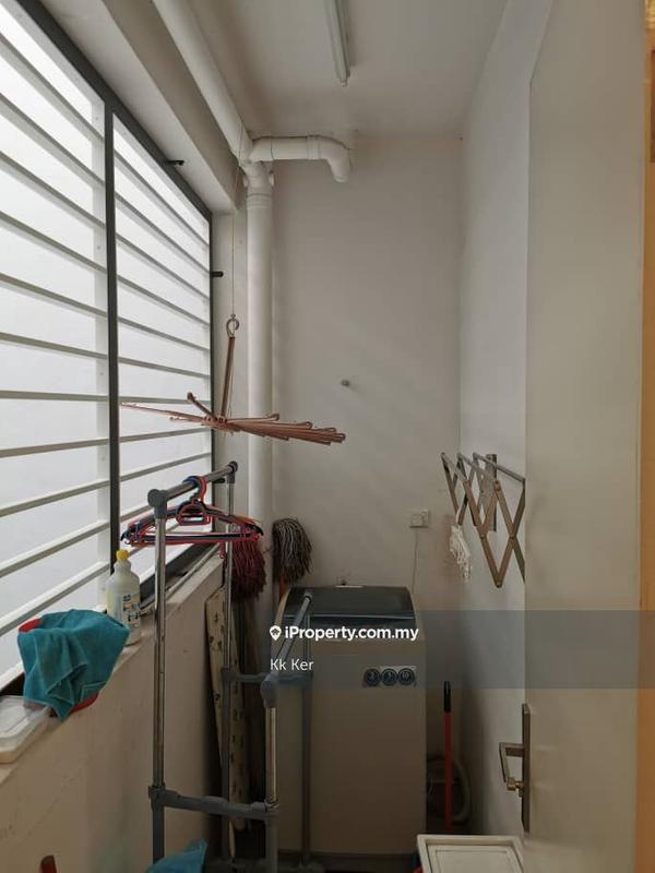 Service Residence for Rent in Nova Saujana by Kk Ker - iProperty.com.my