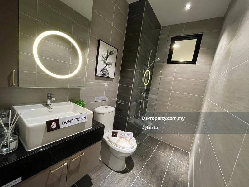 For Sale - Third Avenue