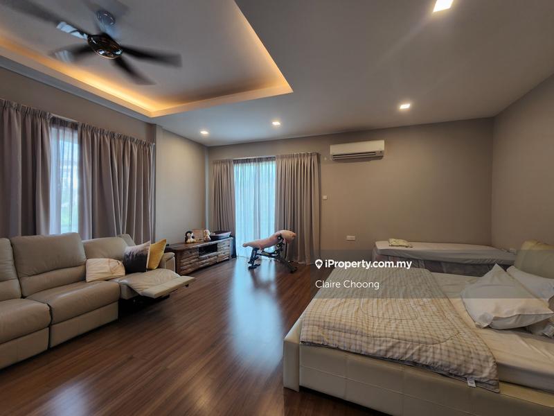 Bungalow House for Sale in Country Heights, Kajang by Claire Choong - iProperty.com.my