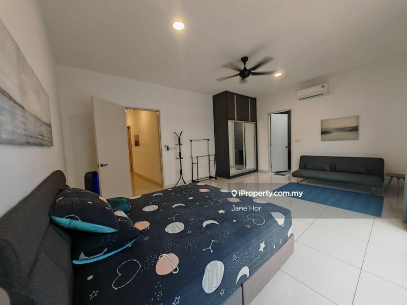 Townhouse for Sale in 16 Sierra, Puchong by Jane Hor - iProperty.com.my