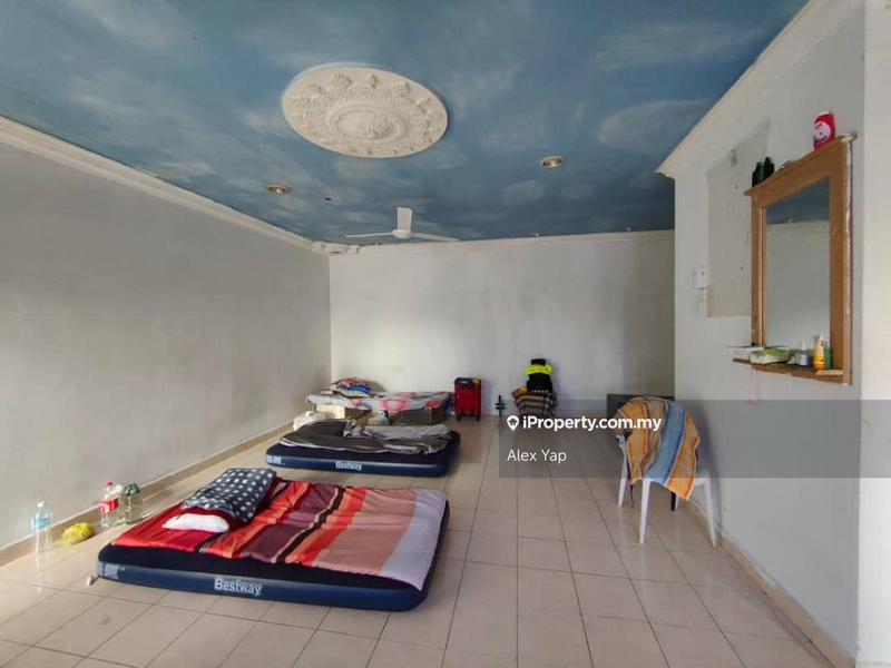 Rumah Bandar untuk Dijual di Taman Sungai Besi Indah, Seri Kembangan oleh Alex Yap - iProperty.com.my