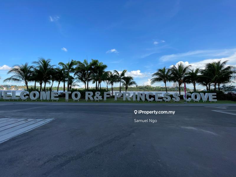 For Sale - R&F Commercial Shop