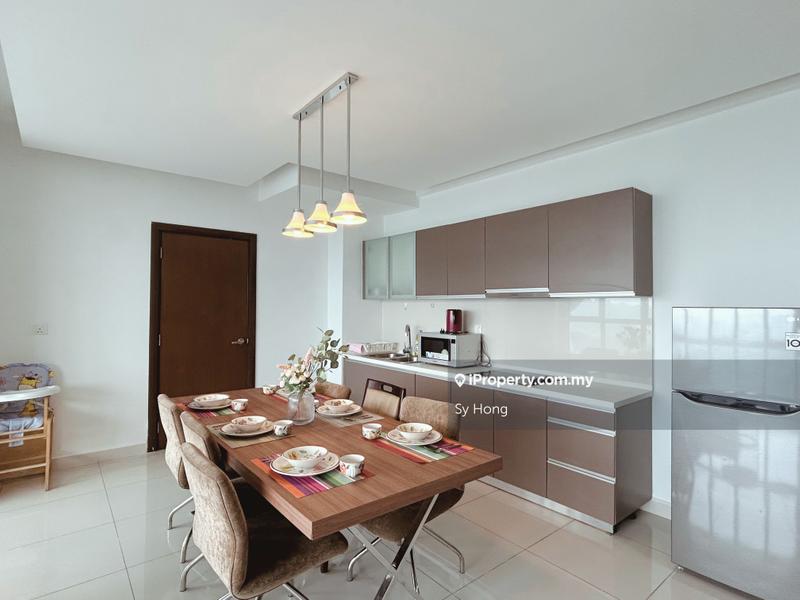 Kediaman Servis untuk Disewa di Regalia Residence oleh Sy Hong - iProperty.com.my