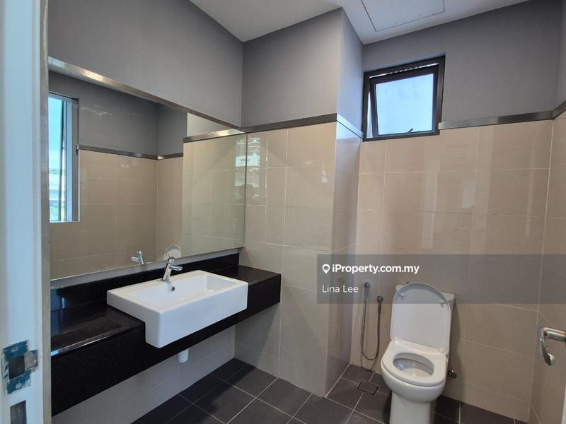 For Rent - Union Tower Desa Commercial Centre