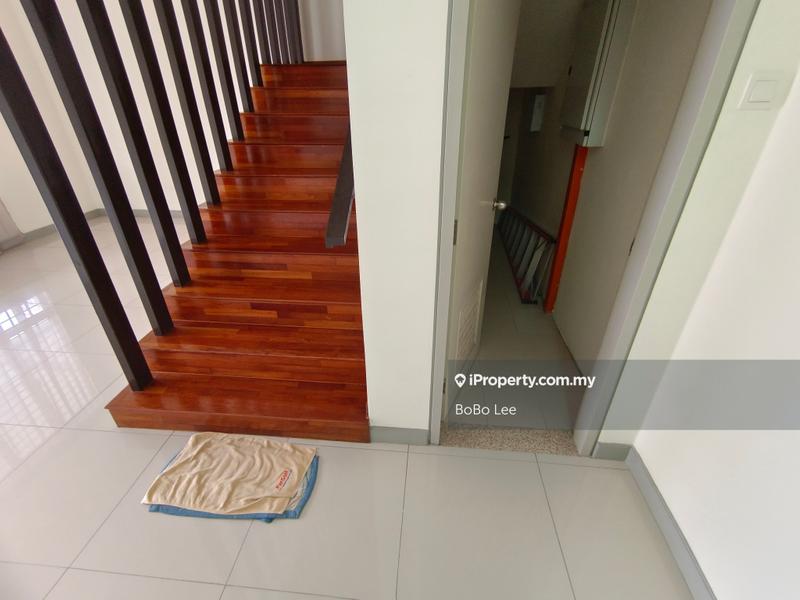 Semi-Detached House for Sale in Taman Overseas Union (Taman Oug), Jalan Klang Lama (Old Klang Road) by BoBo Lee - iProperty.com.my