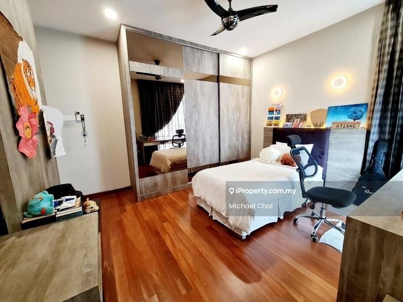 Rumah Berkembar untuk Dijual di Puchong, Selangor oleh Michael Chai - iProperty.com.my