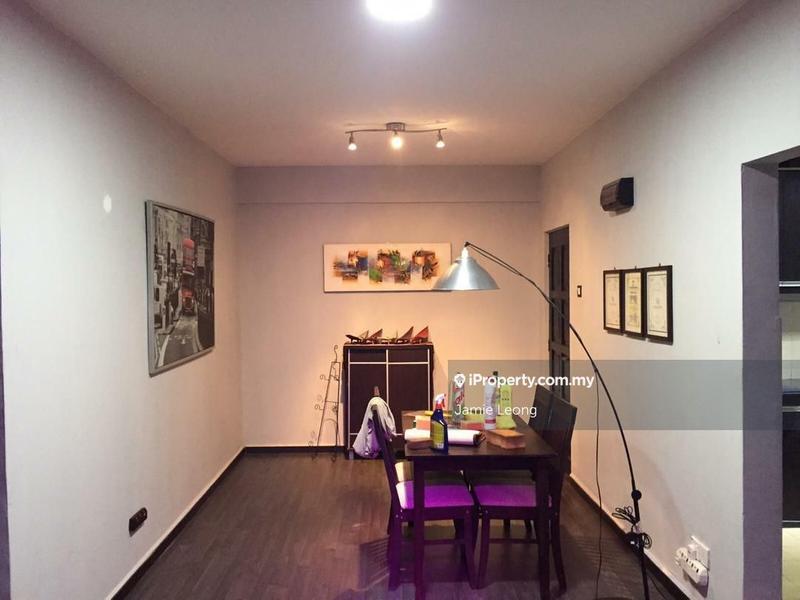 For Sale - Laguna Biru