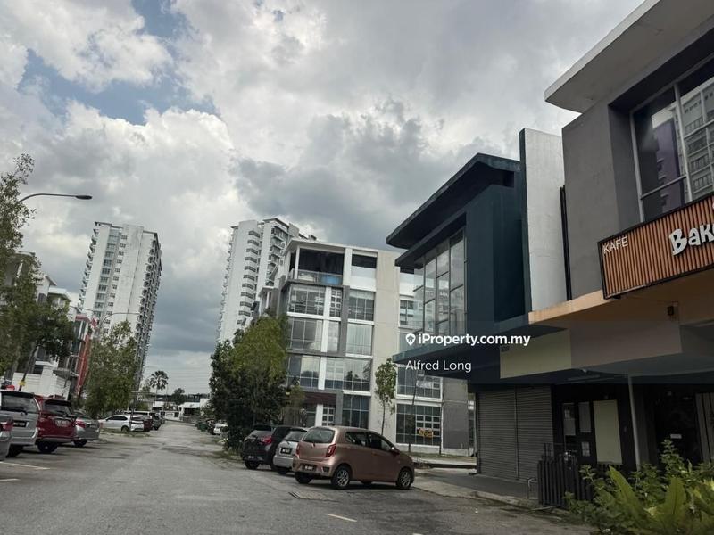 For Sale - 2sty Semi-D Shop Equine park , Seri Kembangan