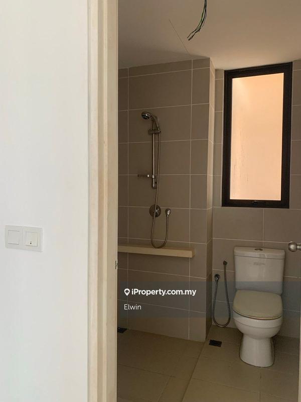 Kondominium untuk Dijual di Amansuri Residences oleh Elwin - iProperty.com.my