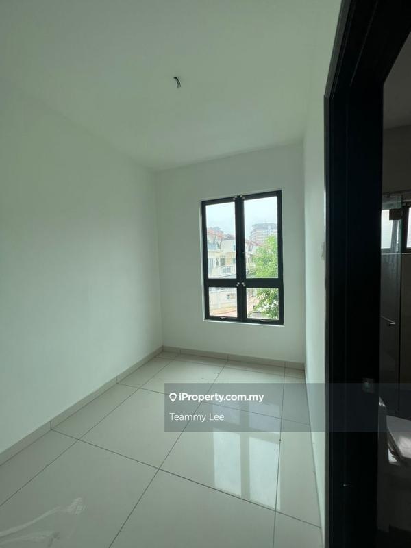 Bungalow House for Sale in Bandar Sungai Long, Selangor by Teammy Lee - iProperty.com.my