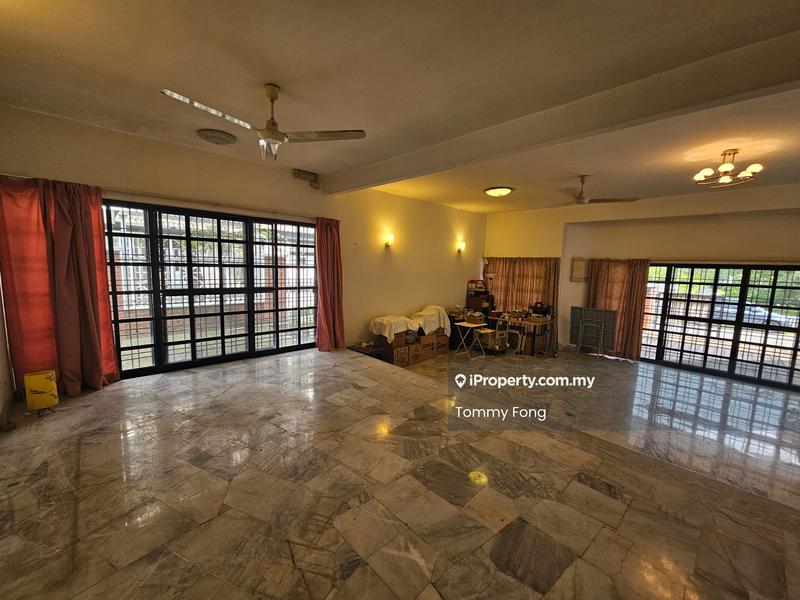 Semi-Detached House for Sale in Sungai Long, Bandar Sungai Long by Alex Chen - Living Room - iProperty.com.my