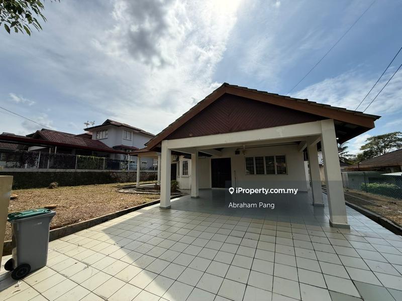 Bungalow House for Sale in Rasah Kemayan, Seremban 2 by Abraham Pang - iProperty.com.my