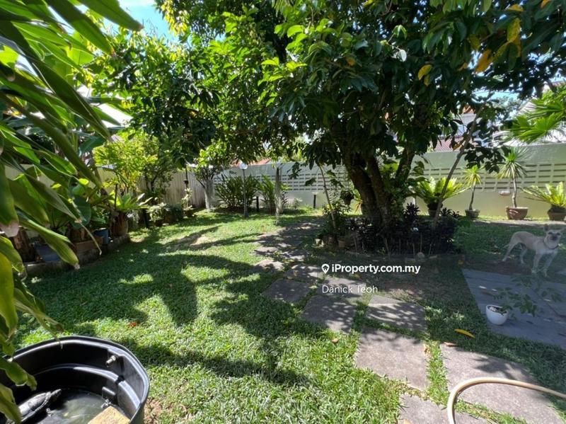 Bungalow House for Sale in Lebuhraya Scott 2 Storey Bungalow Pulau Tikus, Pulau Tikus by Danick Teoh - iProperty.com.my