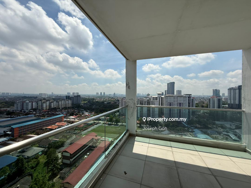 For Sale - Seasons Amara Larkin